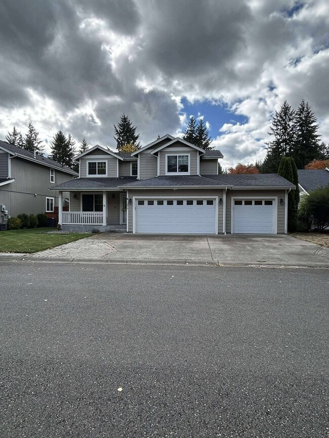 Building Photo - 15839 Yelm Terra Way SE
