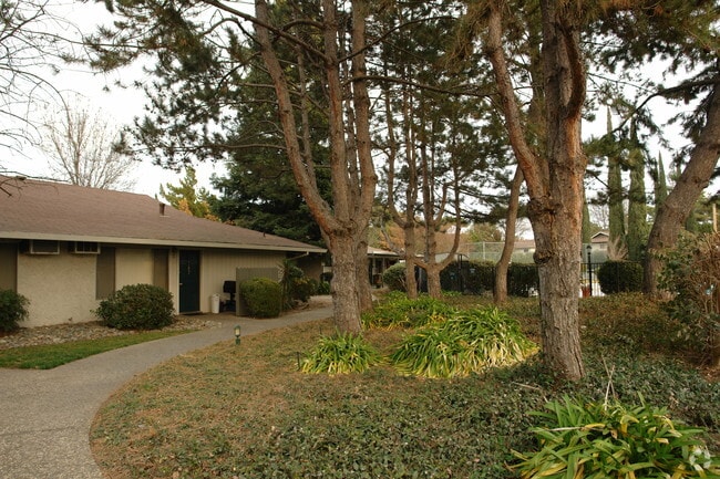Chico Villa East Apartments