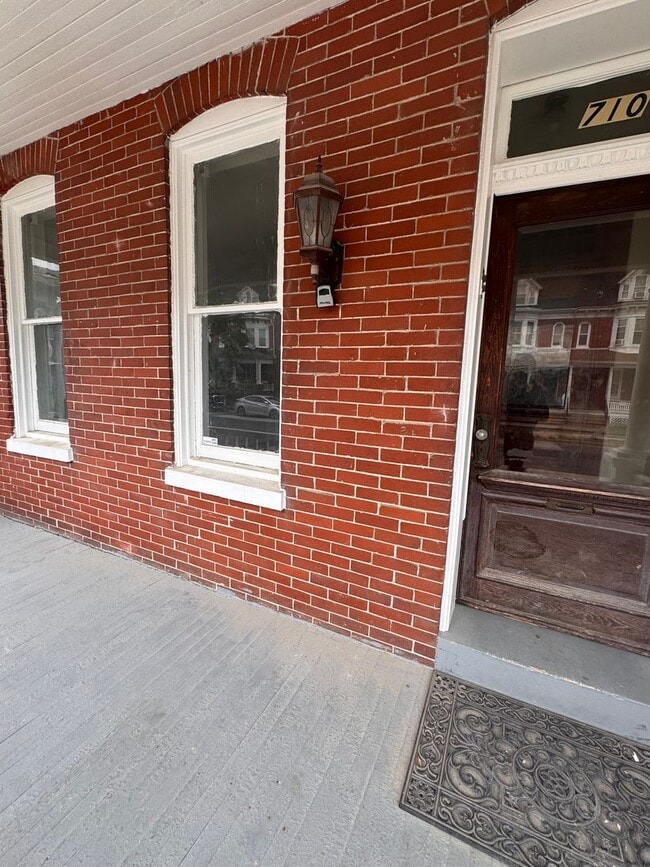 Photo - 710 Pennsylvania Ave Unit 1