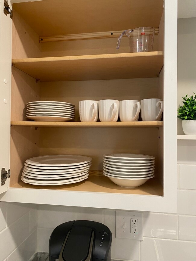 Photo - 10608 Lee Ave Unit 10610 Lee Ave