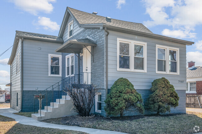 Building Photo - 7907 46th St Rental