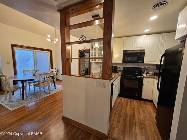Photo - Beautiful townhouse across from Shawnee Mountain Ski Area