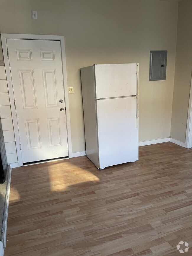 Building Photo - 4467 Frankford Ave Unit 4467 frakford 2F Rental