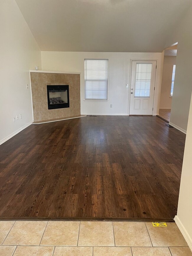 Photo - Executive Rental All Brick Home near South...
