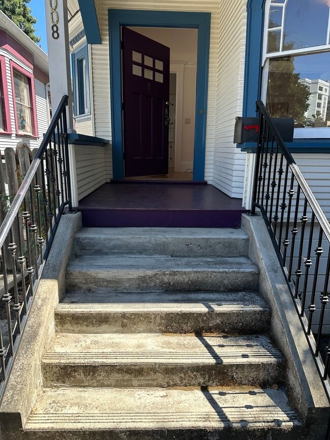 Photo - Great Home Located in the Pill Hill Neighborhood