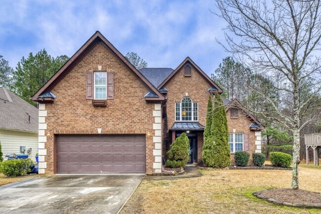 Photo - Turnkey Furnished 5BR Home – Ideal for Corporate Relocation & Temporary Housing