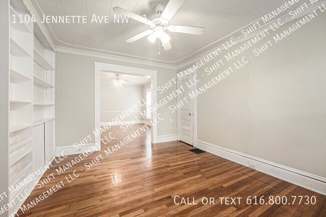 Photo - 1104 Jennette Ave NW