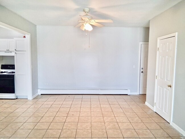 Photo - 1701 Smith St Unit 103