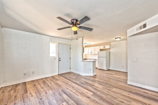 Photo - 3956 Danny Melamed Ave Unit 201