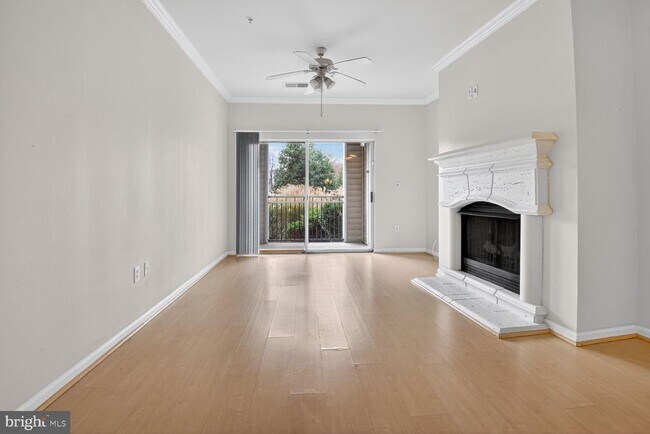 Photo - 12905 Centre Park Cir Unit 114