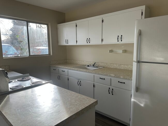 Photo - 2423 North Ave Unit D