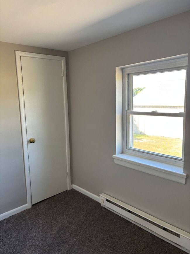 Photo - 287 N Locust Point Rd Unit Apt
