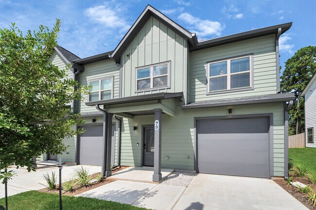 Photo - 7711 Longmire Rd