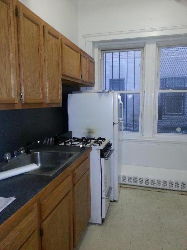 Photo - 1690 Commonwealth Ave