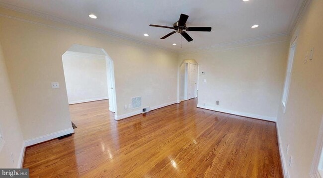 Photo - 2508 S Kenwood St