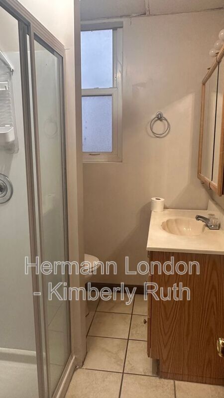 Photo - 4668 Rosa Ave