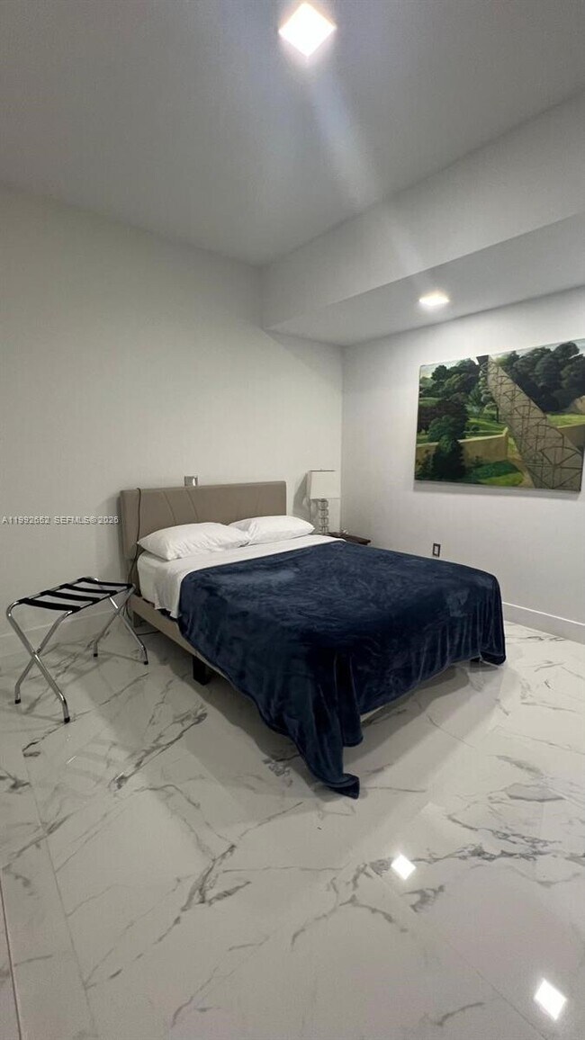 Photo - 10042 SW 161st Ave