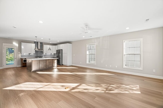 Photo - 8556 Yellow Aster Rd