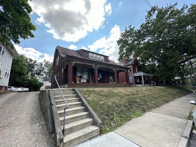 Building Photo - 161 Frambes Ave Unit 161 Rental