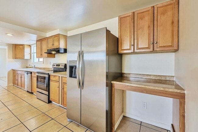 Photo - 5 Bedroom, 3 Bath Home with a Pool near ASU.