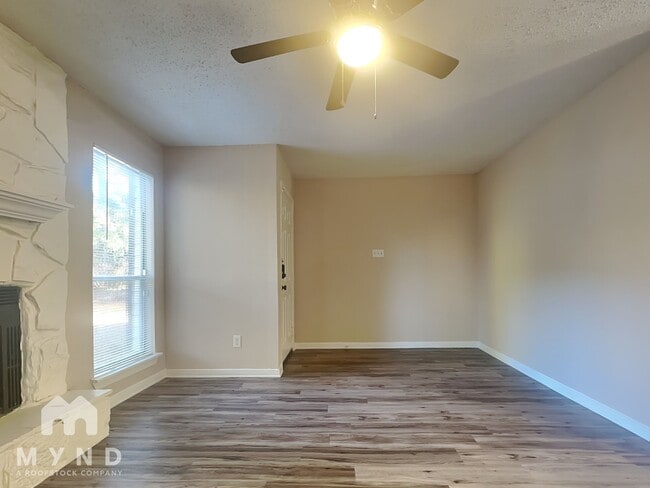 Photo - 5834 Twisted Pine Ct