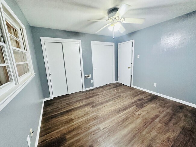 Photo - 2120 35th St Unidad A