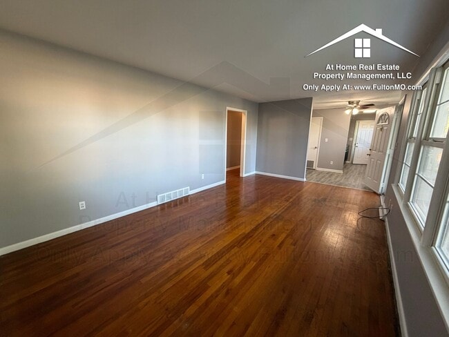 Photo - 301 Bryant St