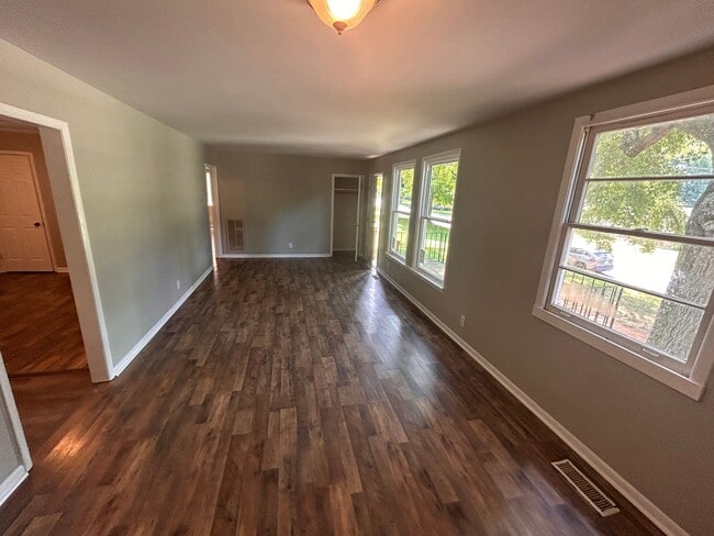 Photo - 4br 1.5 Bath brick home with garage.