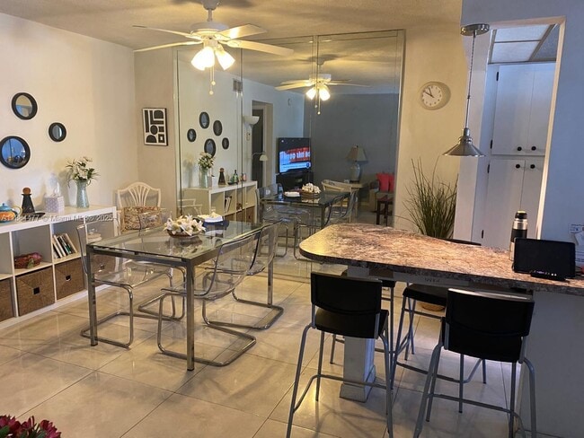 Photo - 541 Blue Heron Dr Unidad 215