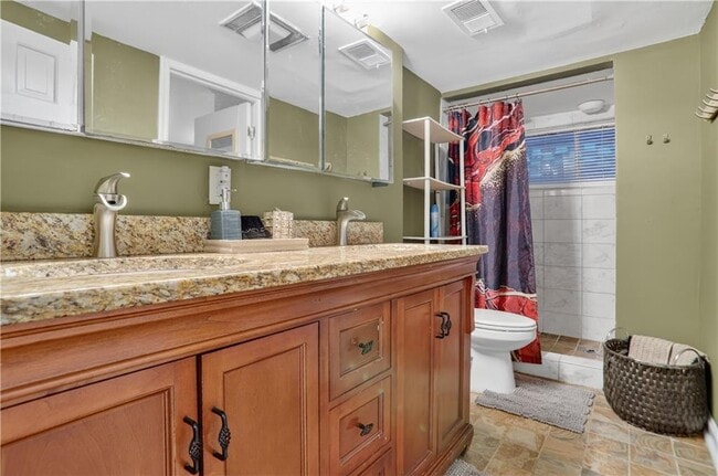 Photo - 843 Artwood Rd NE