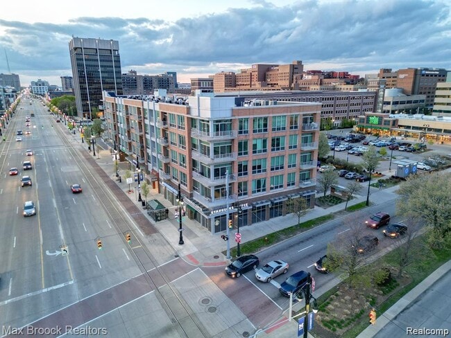 Building Photo - 3670 Woodward Ave Unit 404