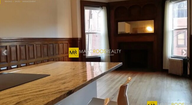 Photo - 849 Beacon St