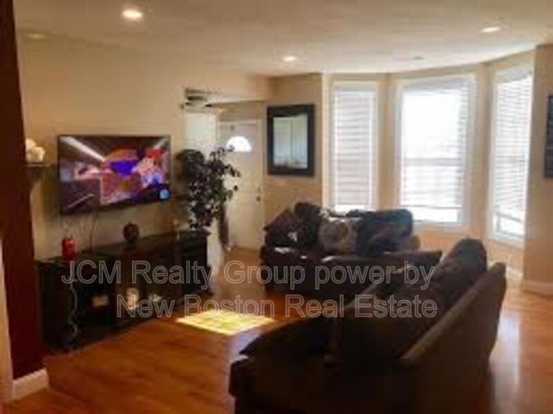 Photo - 283 Lincoln Ave Unit 2