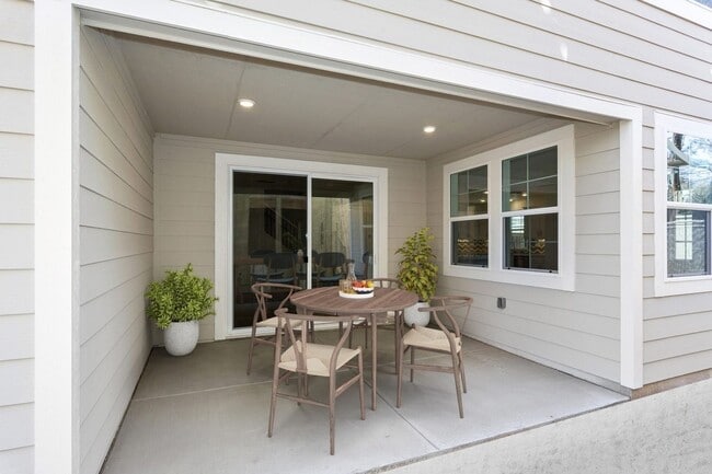 Photo - 9037 Summit Ln