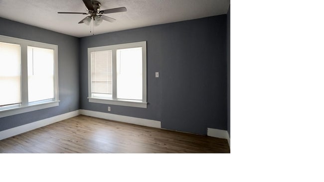 Photo - 1609 S Main St