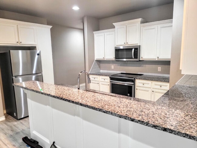 Photo - 2219 Quitman Ave