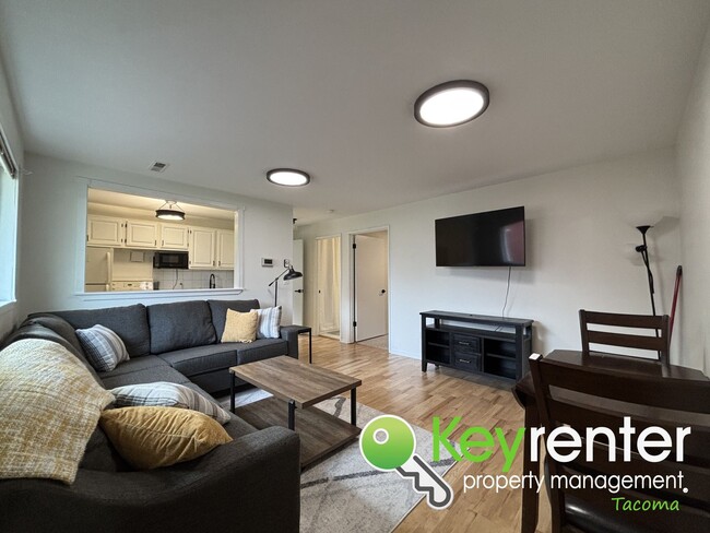 Photo - Classic north Tacoma neighborhood ADU unit with character!