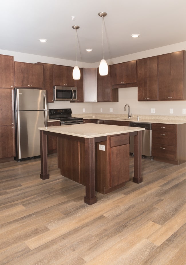 Watts Hill Apartments