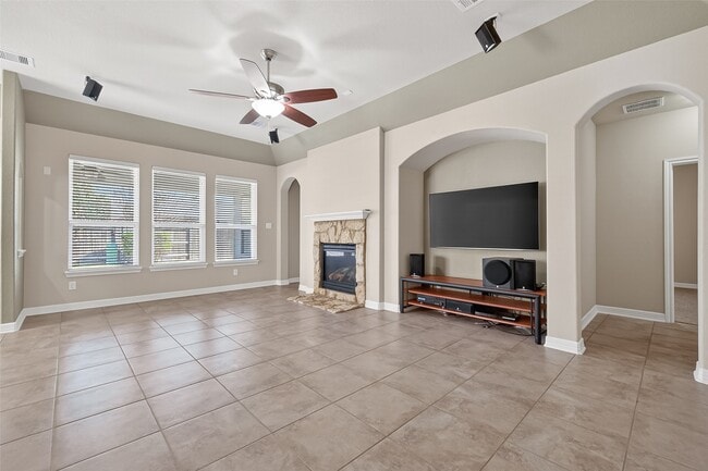 Photo - 30072 Willow Walk Lane