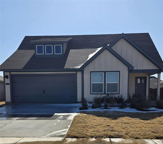 Building Photo - 729 Lantana Ln