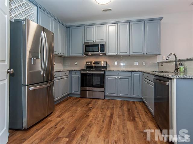 Photo - 323 Springfork Dr