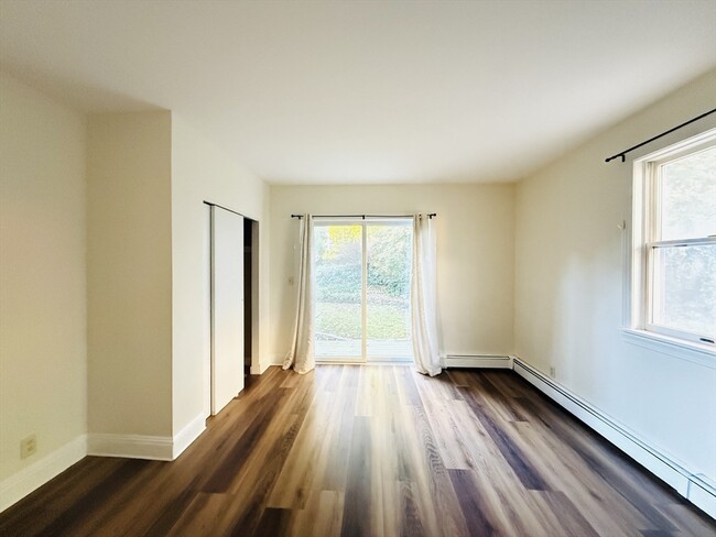 Photo - 15 Pennsylvania Ave Unit 1