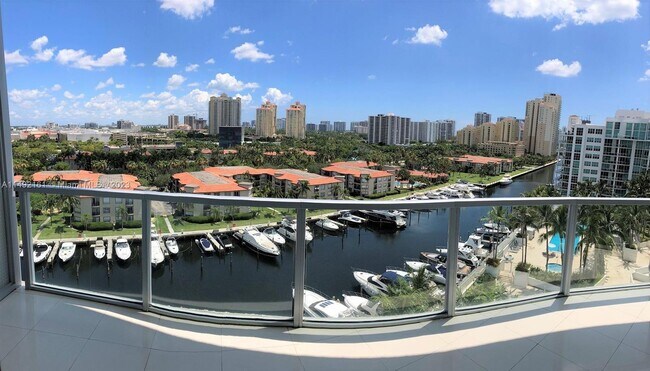 Photo - 3029 NE 188th St Unidad 911