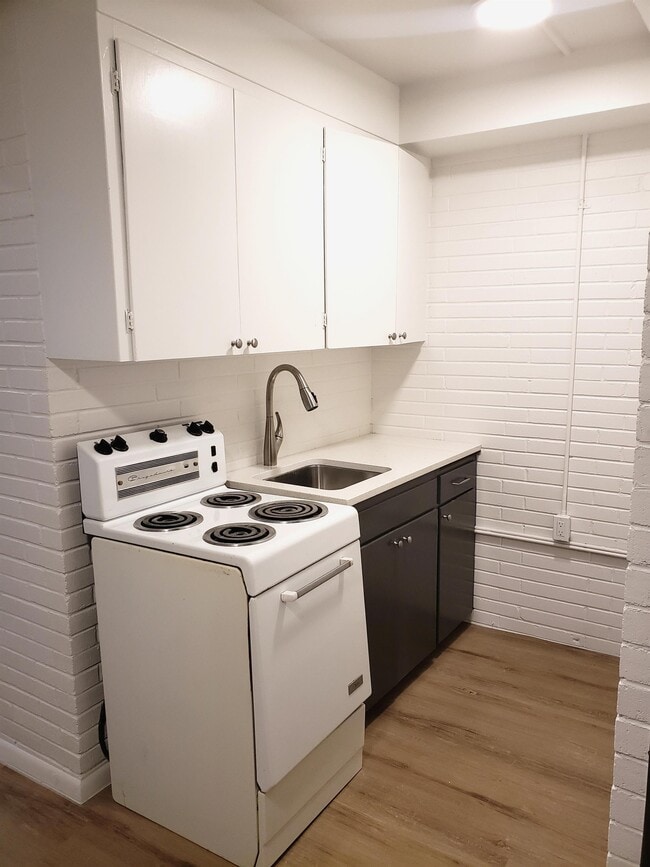 Photo - 1910 Main St Unité 4