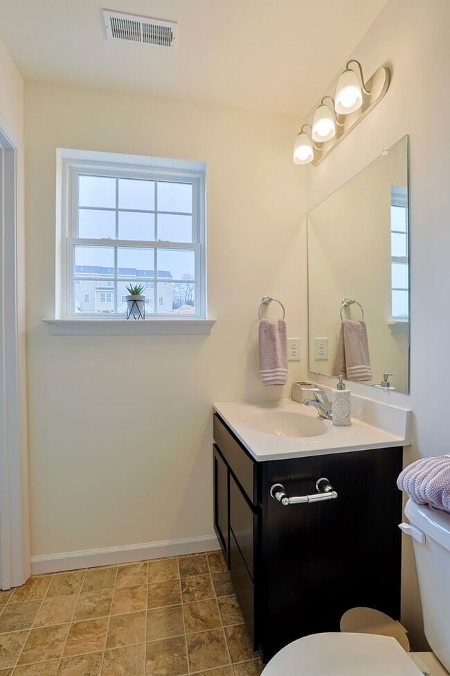 NEWLuxury Townhomes! Townhome Rental in Hanover PA