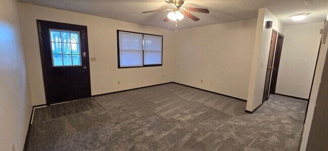 Photo - 7801 N Tanglewood Ln Unit 7801 N Tanglewood Ln - A