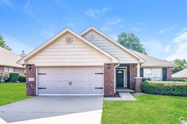 Building Photo - 6916 Meadow Ridge Dr Rental