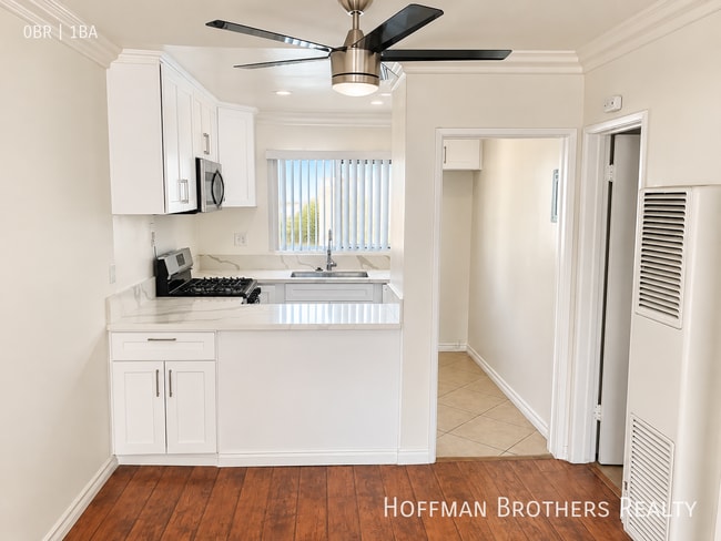 6151 Fountain Ave Unit 1