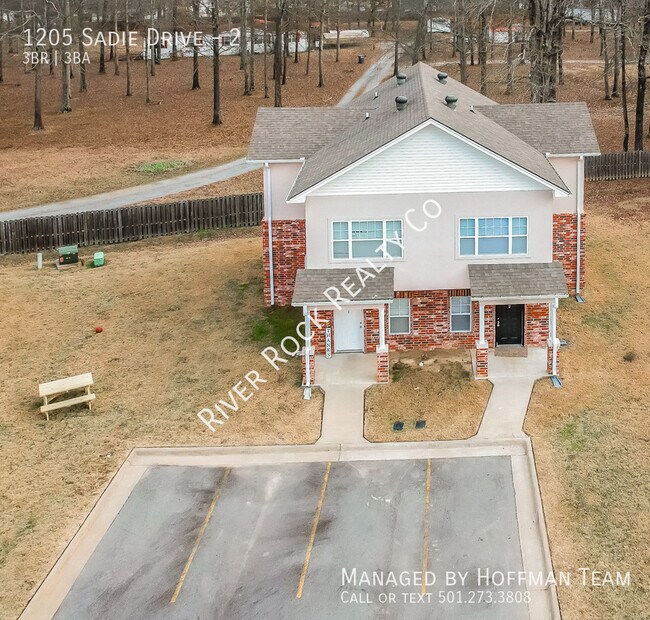 Photo - 1205 Sadie Dr