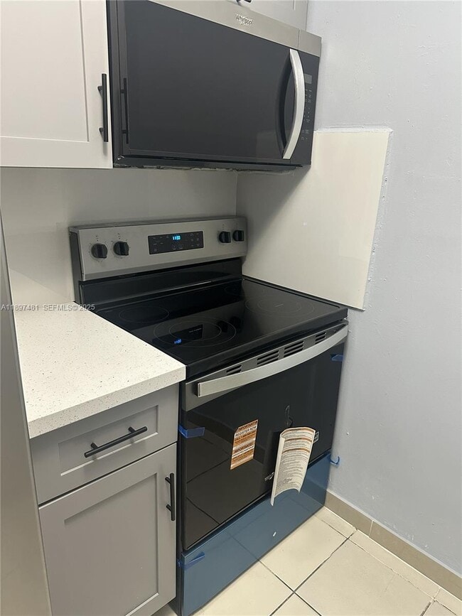 Photo - 14155 W Dixie Hwy Unit 22